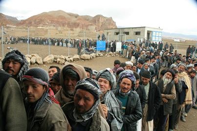 Afghaistan, in fila per il voto