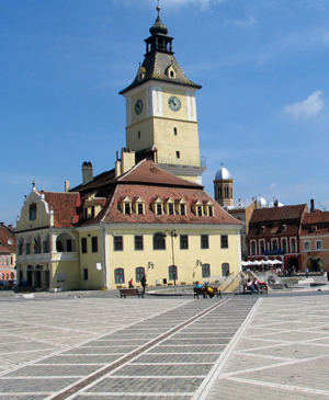 la piazza medievale di Brasov
