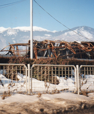 Kosovo, capannoni colpiti con l'uranio impoverito