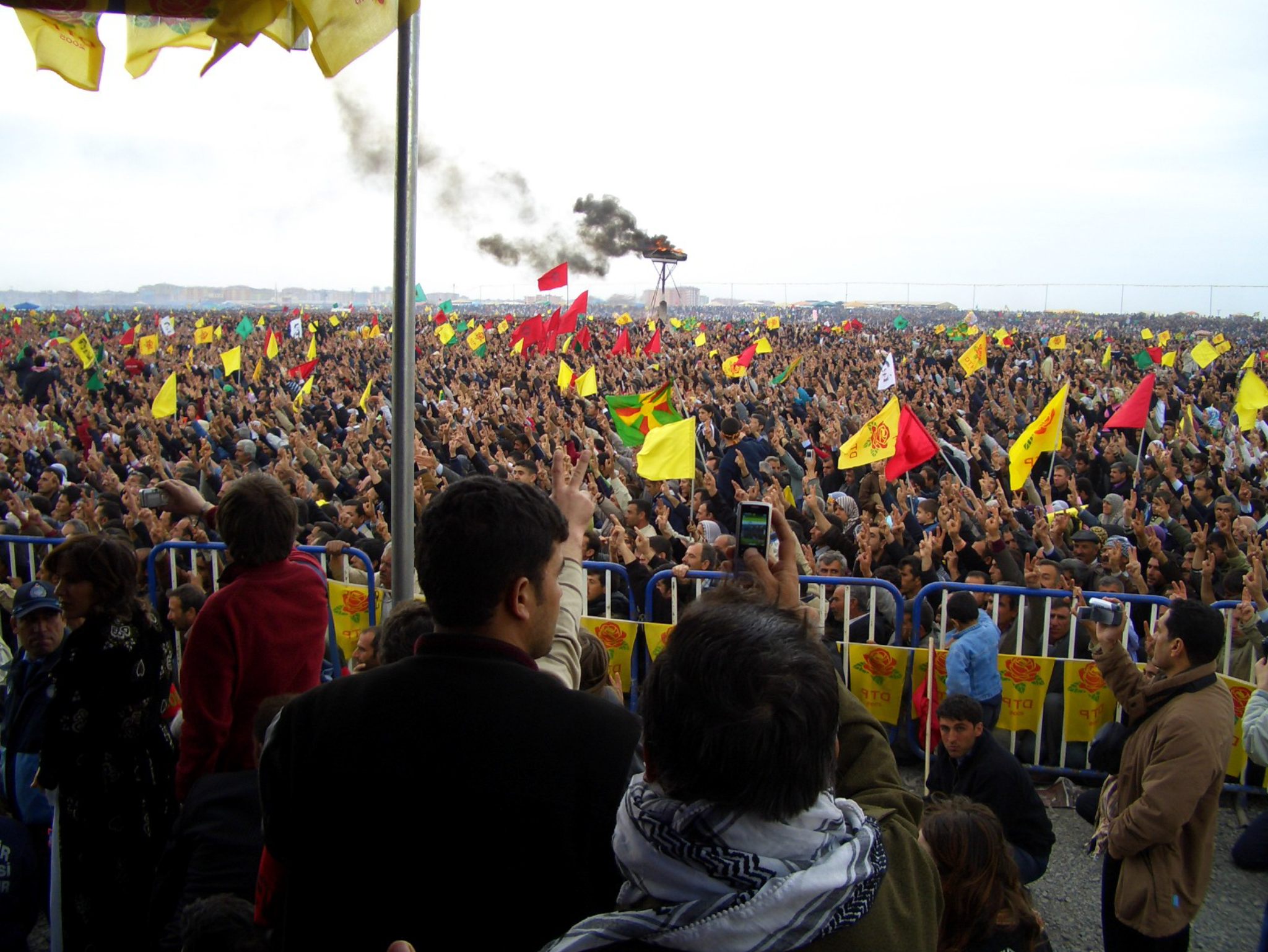 Manifestazione popolo curdo