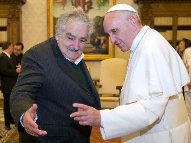Papa Francesco con Pepe Mujica