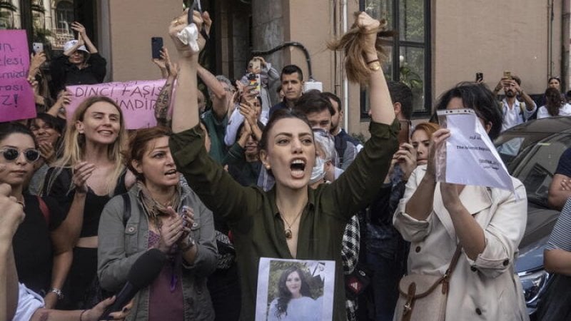 Manifestazione donne iraniane